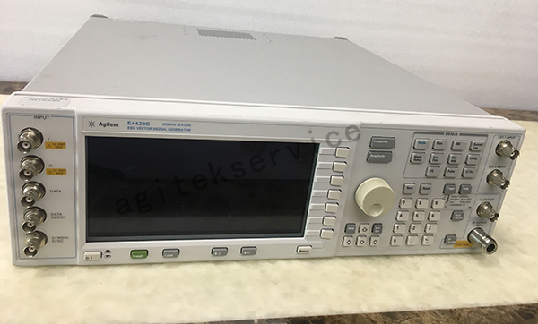 是德科技E4428C信號發生器維修案例