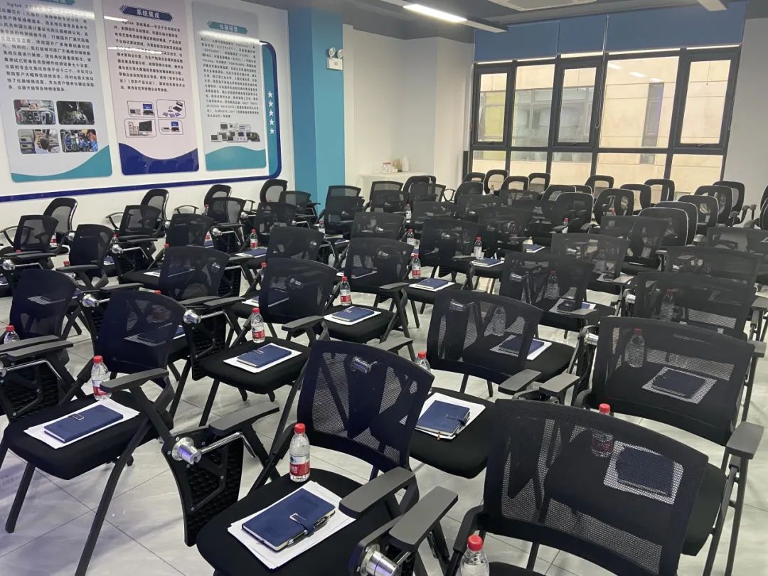 深夜福利AV測試科技示波器專項操作培訓邀約函
