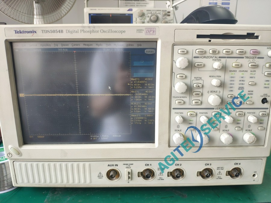  泰克(Tektronix)TDS5054B數字熒光示波器維修