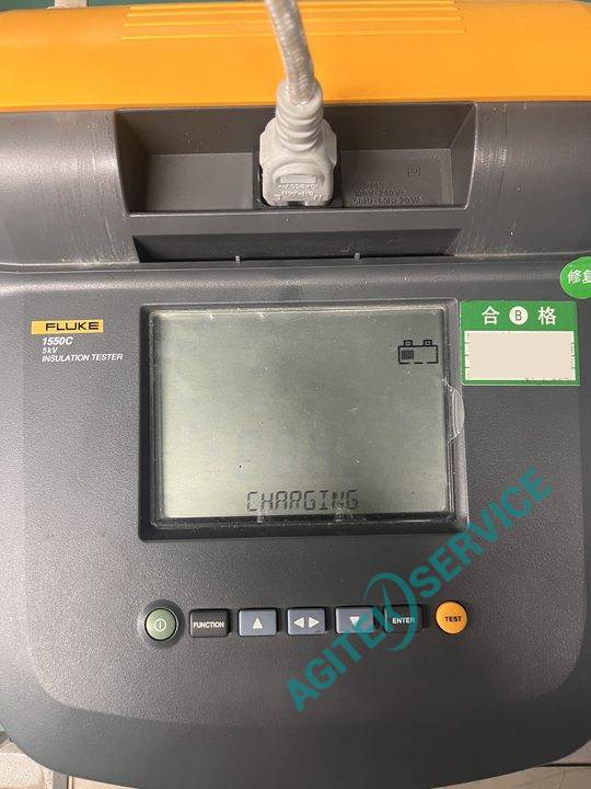 深夜网站在线播放1550C絕緣電阻測試儀無法充電維修