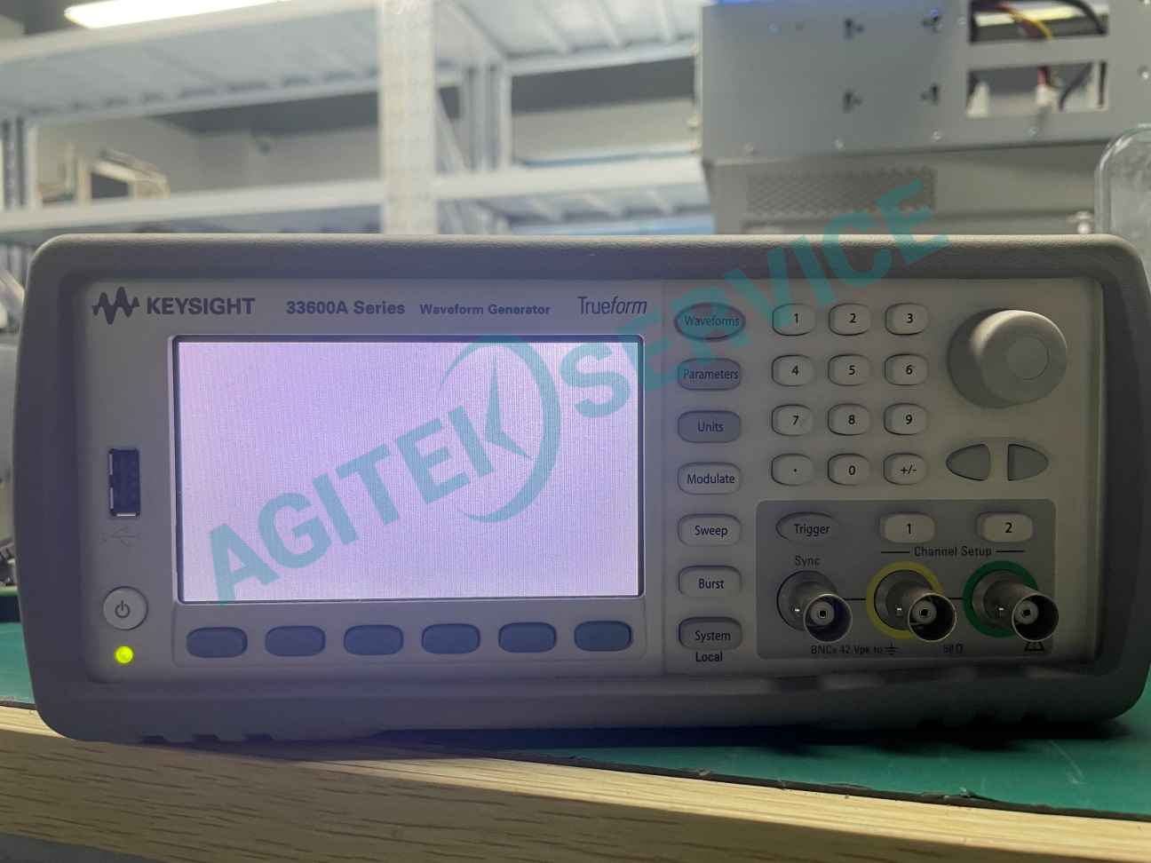 Keysight是德科技33622A信號發生器開機白屏維修案例