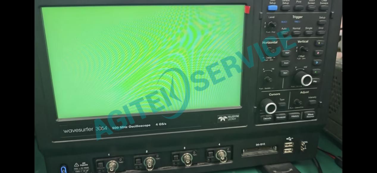 LeCory免费深夜视频APP成人网站WS3054示波器開機進不去測試界麵維修案例