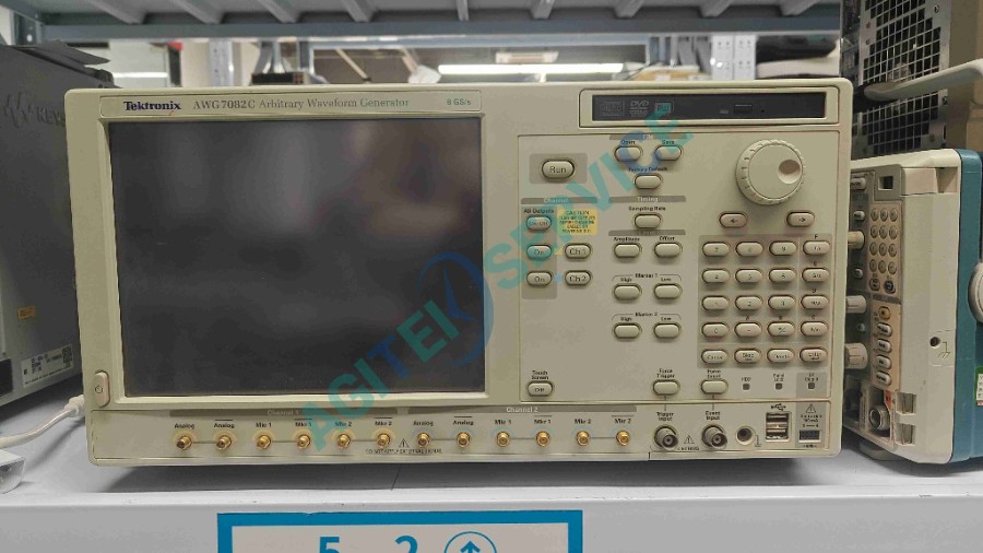 泰克 AWG7082C 信號發生器維修
